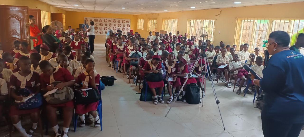 Ikeja junior grammar school .